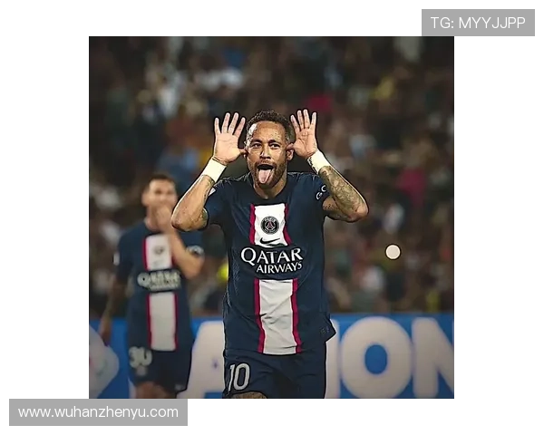 各大社交平台头像中的足球明星风采与个性展示解析